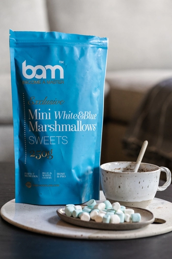 paket-klasicna-vroca-cokolada-z-modrimi-marshmallow