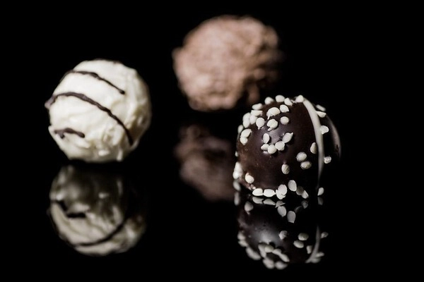 cokoladne praline z ganache kremo in konjakom
