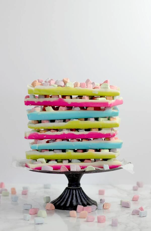 mini sladkorne penice poznane tudi kot marshmallows so odlicne sladkorne penice ki se cudovito podajo k vroci cokoladi ali cokoladnemu fondiju sladkorne penice lahko sicer kupimo a zdaj smo pripravili recept s katerimi jih lahko ustvarite kar sami