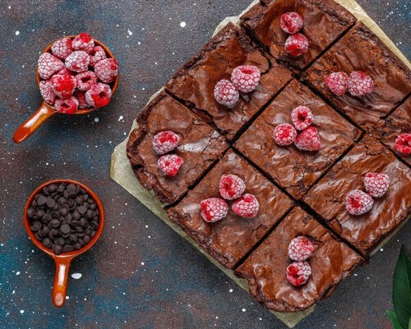 browniji z malinami