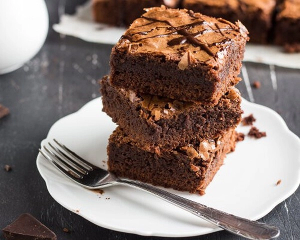 browniji z maslom indijskih oresckov