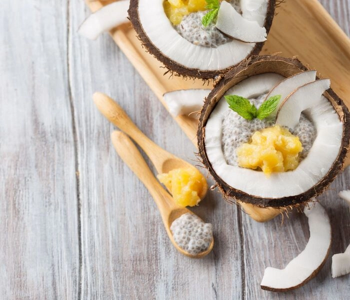 kokosov chia puding z mangom