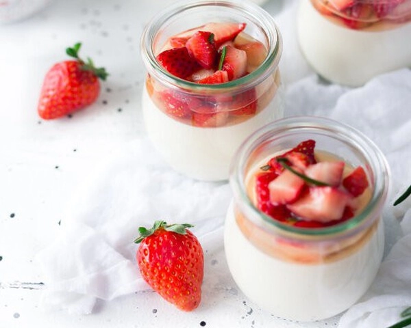 panna cotta recept v kozarcu