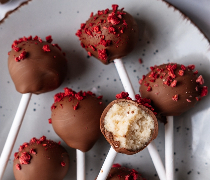 cheesecake popsi brez peke